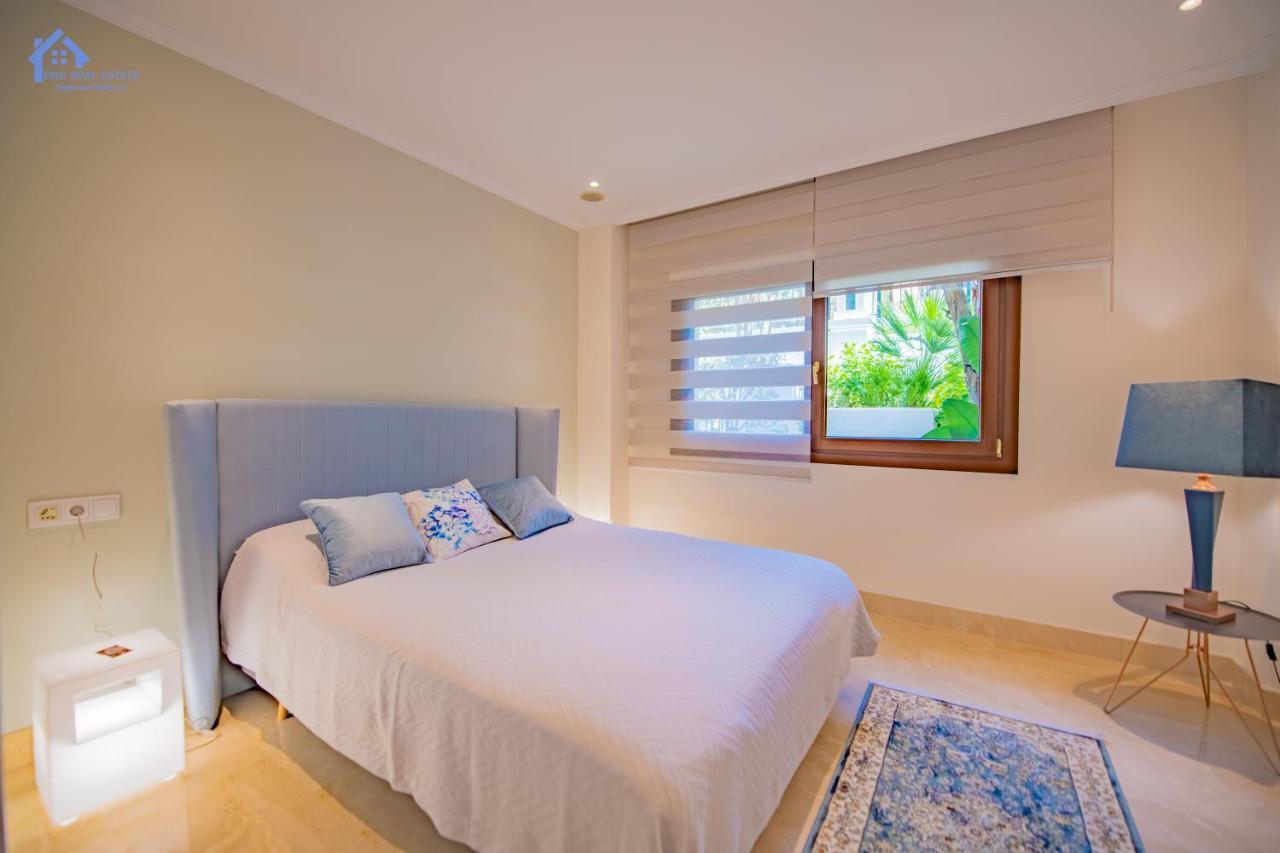 Luxury Apartment At Lomas Del Rey, Puente Romano Marbella Exteriör bild